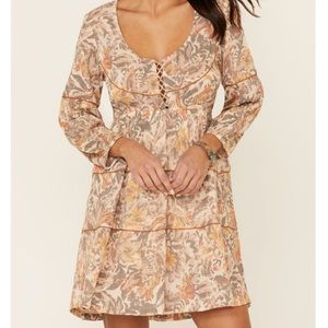 Woman's Western floral Shyanne dress